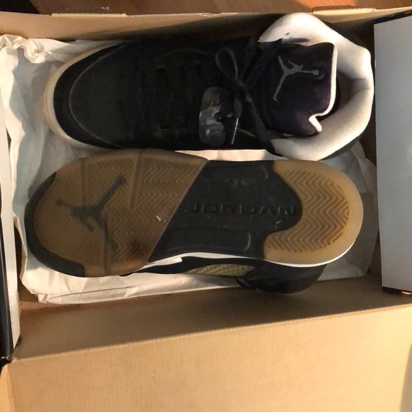 Retro Jordan 5 - Picture 2 of 4